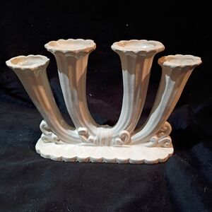 Elegant Cream Ceramic Vase Holder